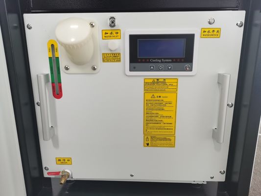 diseño ergonómico de los modos del soldador 6 del laser del PDA de 1000W 1080nm
