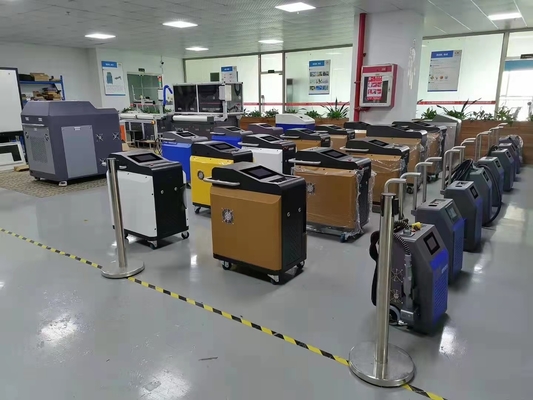 fuente de laser de limpieza de las máquinas max JPT del laser de 500W MOPA para el retiro del moho