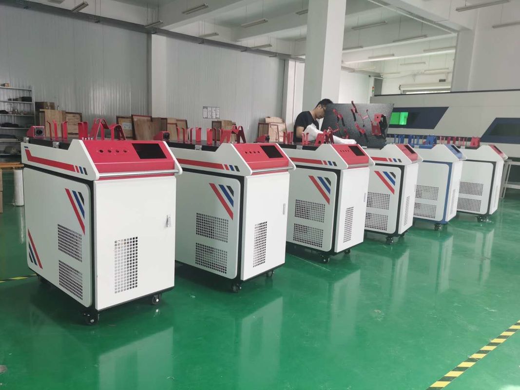 PDA 1000W 1080nm IPG MAX Laser Welding Machine CW IEC60204