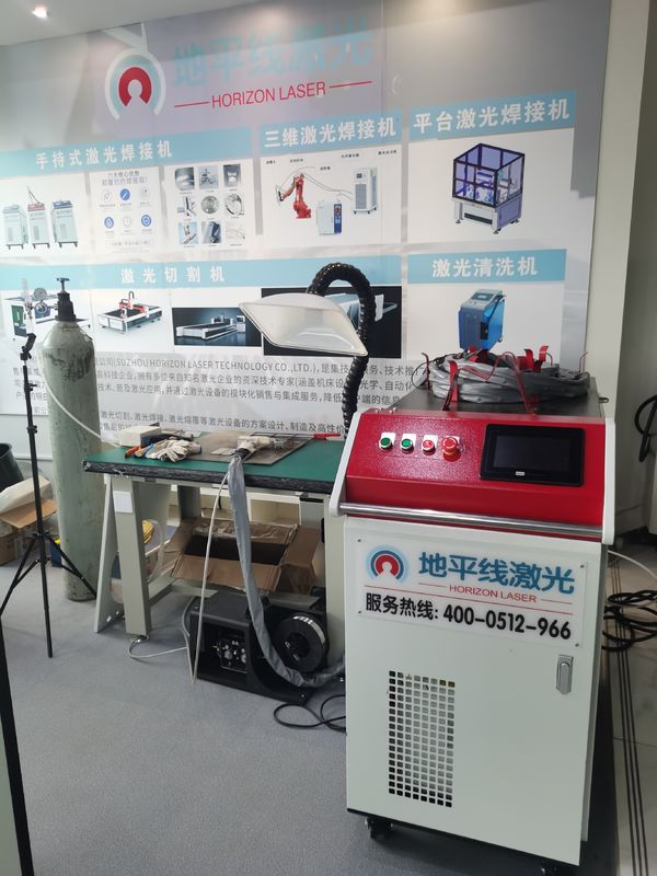 2KW 3 robot del poder del IEC del soldador 15m del laser del PDA de la fase
