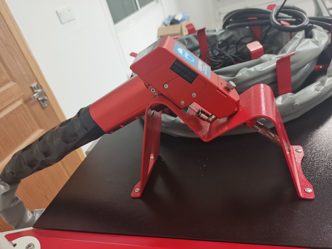 diseño ergonómico de los modos del soldador 6 del laser del PDA de 1000W 1080nm